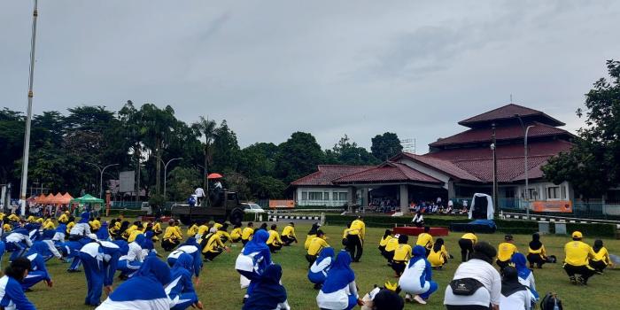 Semarak Senam Sehat di Halaman RSIA Pasutri Bogor